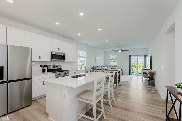 5344 W Glenview Drive W, Mccordsville, IN 46055