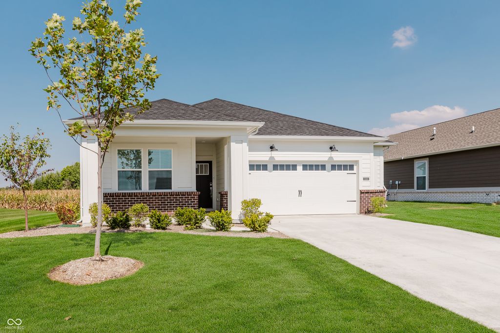 5344 W Glenview Drive W, Mccordsville, IN 46055