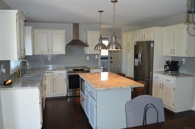 47172 Morning Dove Drive, Macomb, MI 48044