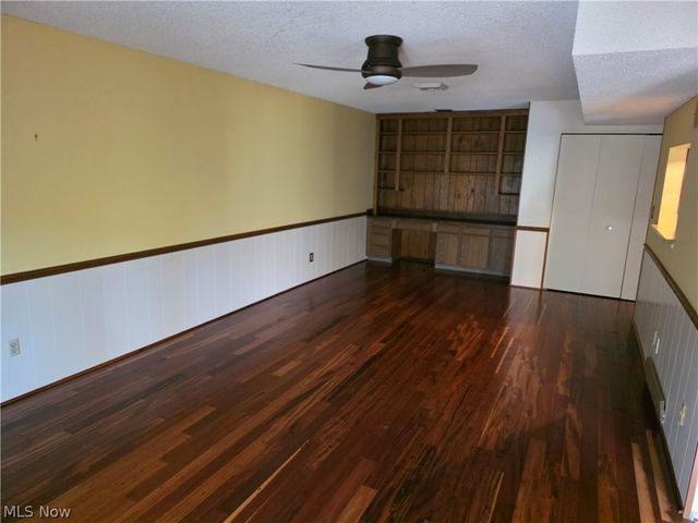 879 Hampton Ridge Drive, Akron, OH 44313