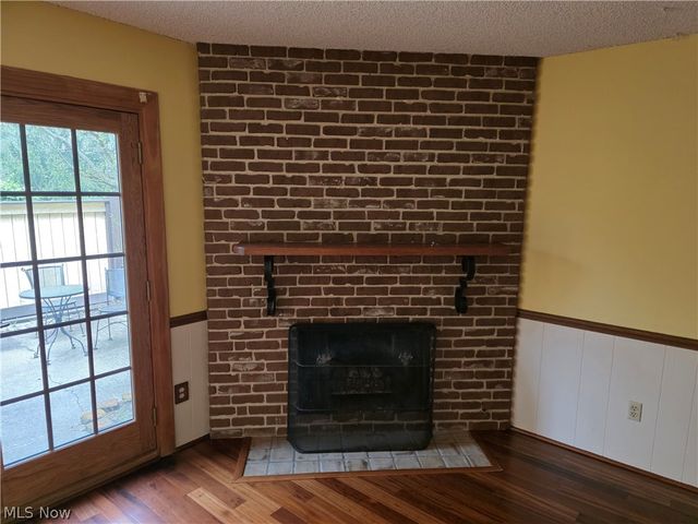 879 Hampton Ridge Drive, Akron, OH 44313