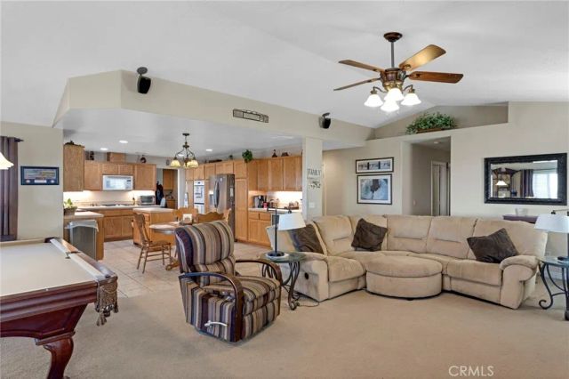 25850 Mountain View, Apple Valley, CA 92308