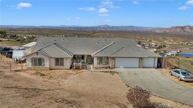 25850 Mountain View, Apple Valley, CA 92308