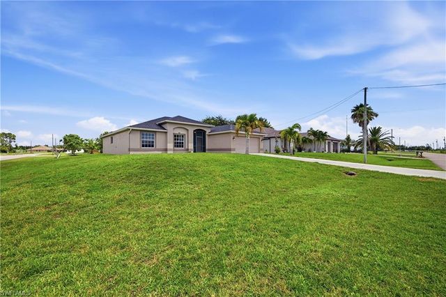 4155 NE 15th PL, Cape Coral, FL 33909