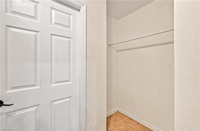 4155 NE 15th PL, Cape Coral, FL 33909