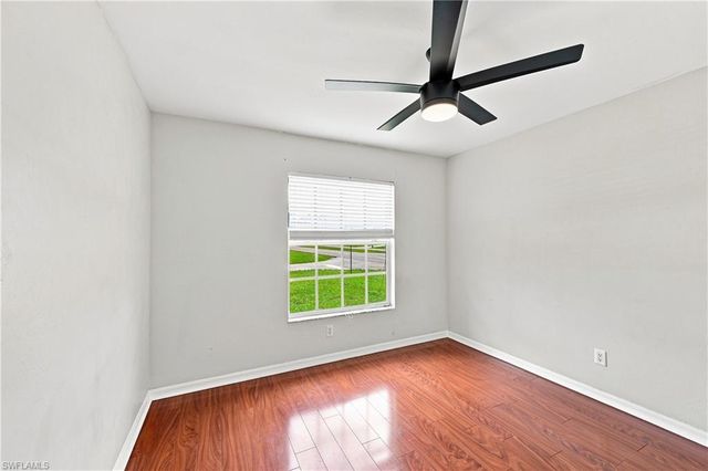 4155 NE 15th PL, Cape Coral, FL 33909