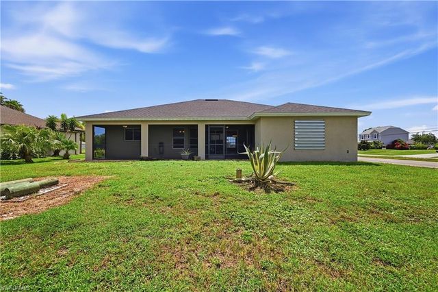 4155 NE 15th PL, Cape Coral, FL 33909