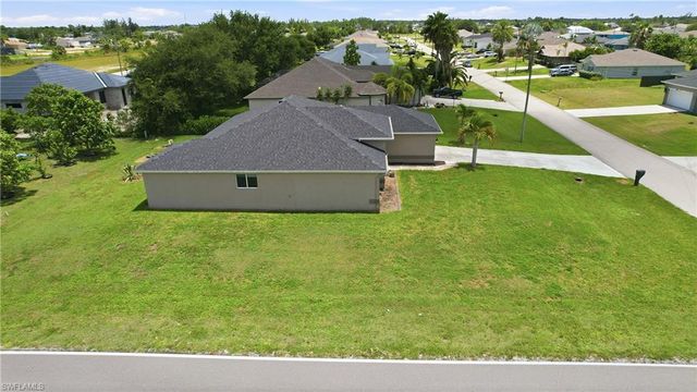 4155 NE 15th PL, Cape Coral, FL 33909