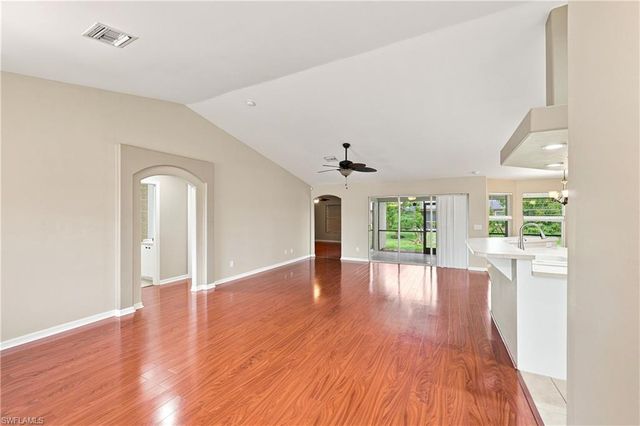 4155 NE 15th PL, Cape Coral, FL 33909