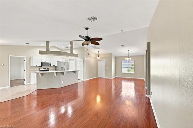 4155 NE 15th PL, Cape Coral, FL 33909