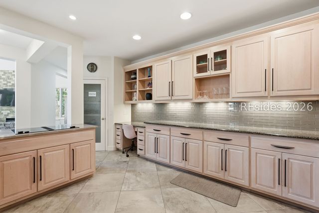 1 Sutherland Ct, Hilton Head Island, SC 29928