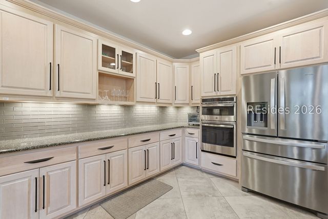 1 Sutherland Ct, Hilton Head Island, SC 29928