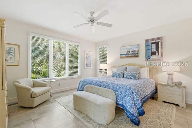 1 Sutherland Ct, Hilton Head Island, SC 29928