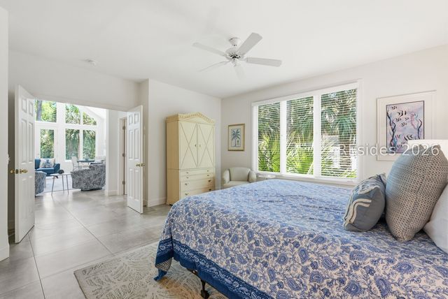 1 Sutherland Ct, Hilton Head Island, SC 29928