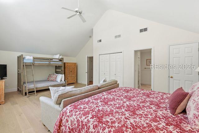 1 Sutherland Ct, Hilton Head Island, SC 29928