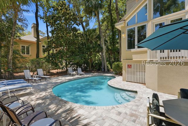 1 Sutherland Ct, Hilton Head Island, SC 29928