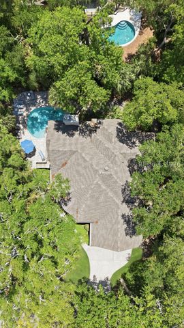1 Sutherland Ct, Hilton Head Island, SC 29928