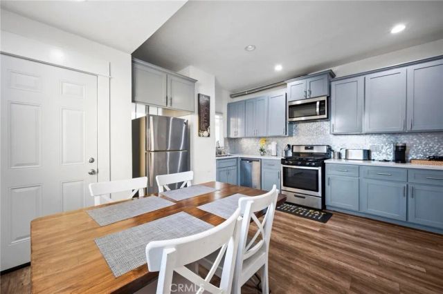 2970 W 11th, Los Angeles, CA 90006