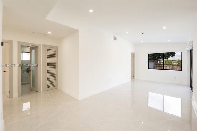 13001 SW 260th Ter, Homestead, FL 33032