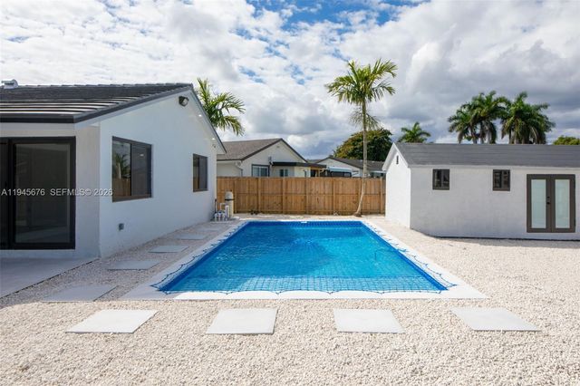 13001 SW 260th Ter, Homestead, FL 33032