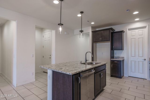 15011 N 55TH Drive, Glendale, AZ 85306