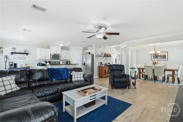 223 Grandview Drive, Hinesville, GA 31313