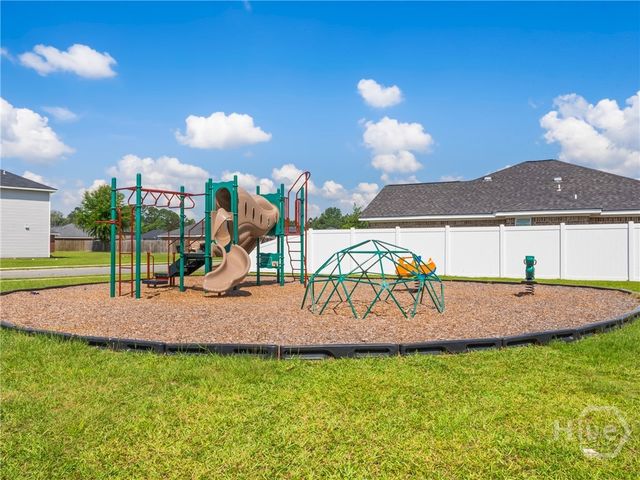 223 Grandview Drive, Hinesville, GA 31313