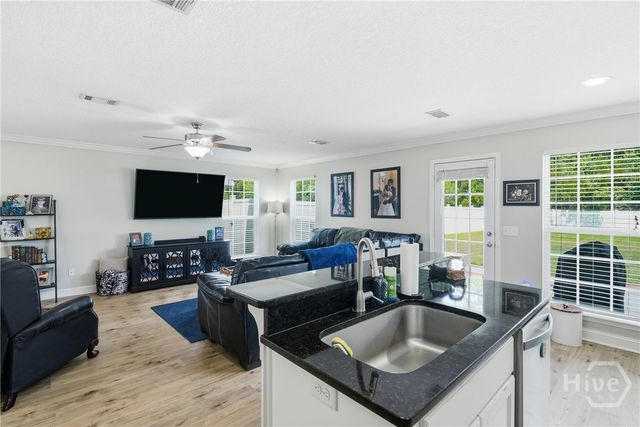 223 Grandview Drive, Hinesville, GA 31313