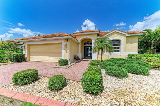 6841 74TH STREET CIRCLE E, Bradenton, FL 34203