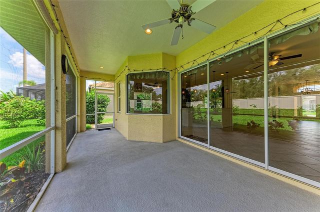 6841 74TH STREET CIRCLE E, Bradenton, FL 34203