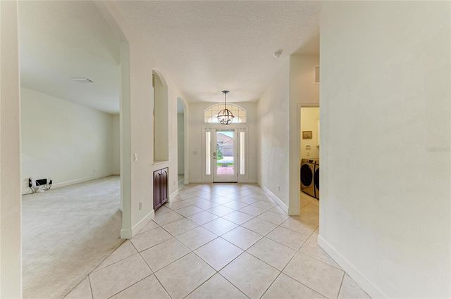 6841 74TH STREET CIRCLE E, Bradenton, FL 34203