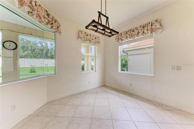 6841 74TH STREET CIRCLE E, Bradenton, FL 34203