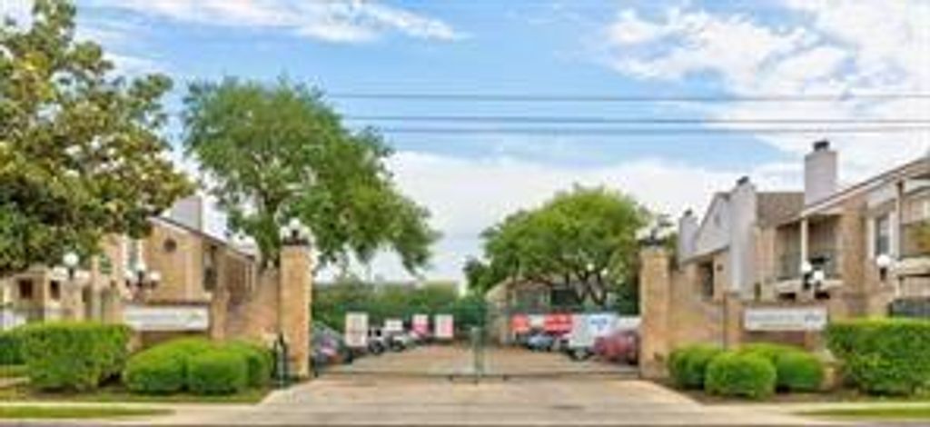 14600 Fonmeadow Drive 1103, Houston, TX 77035