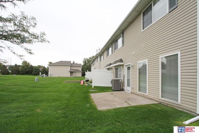 1330 W Carnoustie Court, Lincoln, NE 68521