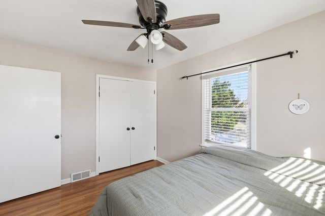 1659 33rd St, Moline, IL 61265