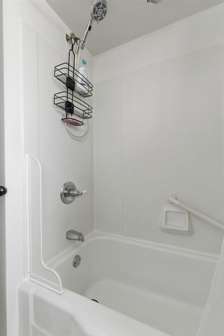 1659 33rd St, Moline, IL 61265