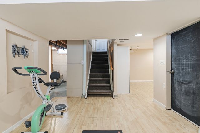 1659 33rd St, Moline, IL 61265