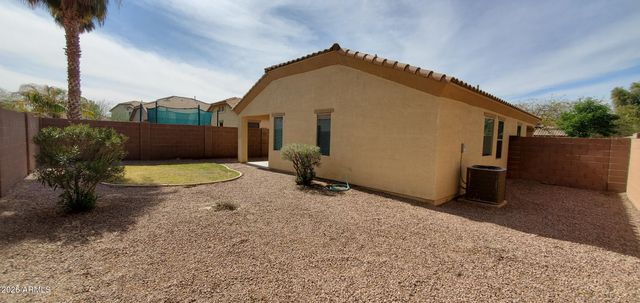 4043 S VINEYARD Avenue, Gilbert, AZ 85297