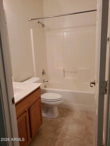4043 S VINEYARD Avenue, Gilbert, AZ 85297