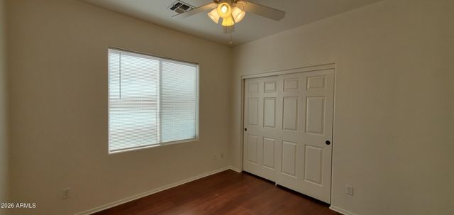 4043 S VINEYARD Avenue, Gilbert, AZ 85297