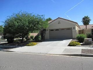 4043 S VINEYARD Avenue, Gilbert, AZ 85297