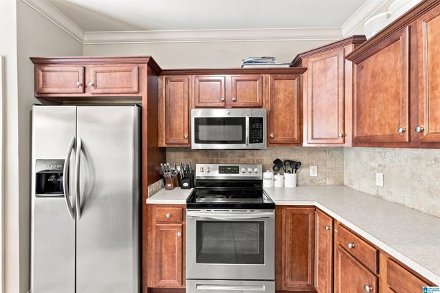 7836 ROCK CREEK CIRCLE, Bessemer, AL 35023