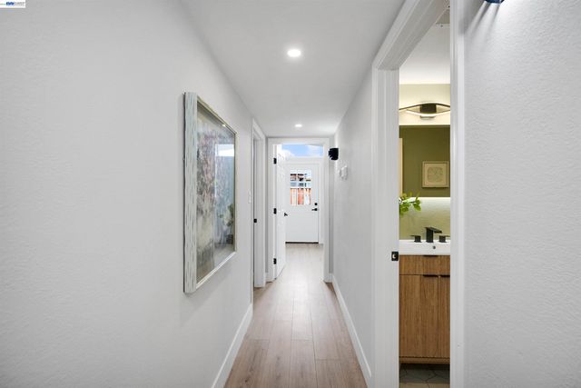 27830 Miami Ave, Hayward, CA 94545