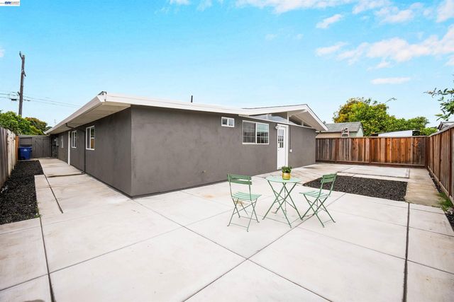 27830 Miami Ave, Hayward, CA 94545