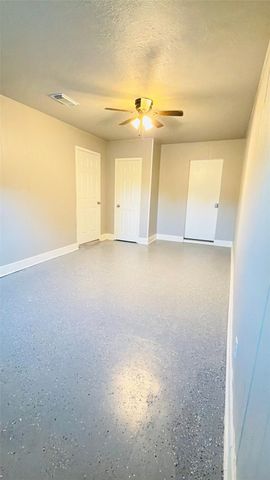 519 Magnolia Avenue, Crosby, TX 77532