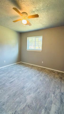 519 Magnolia Avenue, Crosby, TX 77532