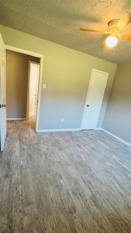 519 Magnolia Avenue, Crosby, TX 77532