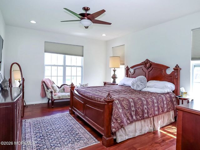 16 Tryall Boulevard, Monroe, NJ 08831