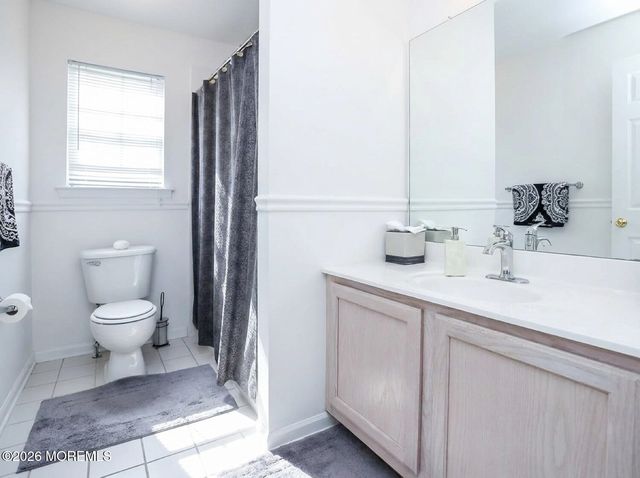 16 Tryall Boulevard, Monroe, NJ 08831