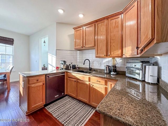 16 Tryall Boulevard, Monroe, NJ 08831